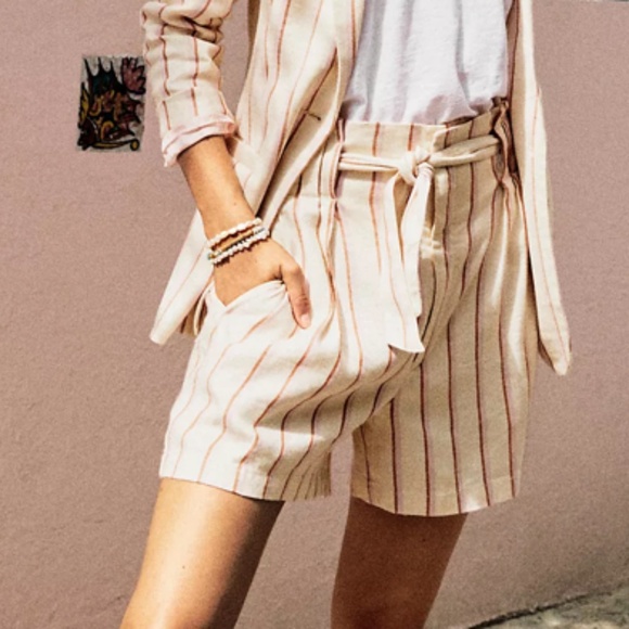 ⭐️ Edisto Paperbag High Waisted Classy Girly Business Artsy Hipster Hip Shorts - Picture 3 of 7